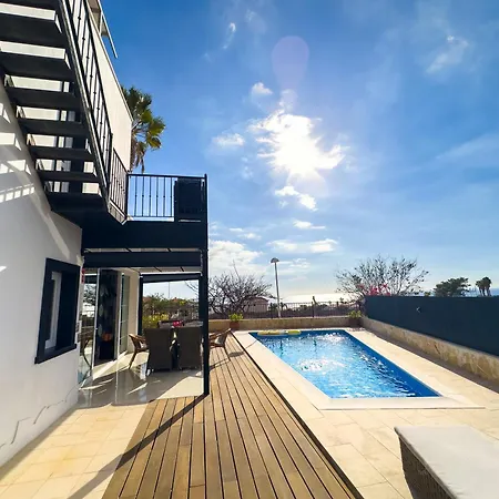 Βίλα Callao Salvaje 3br With Heated Pool Outdoor Kitchen & Gas Bbq Stunning Views Costa Adeje (Tenerife)