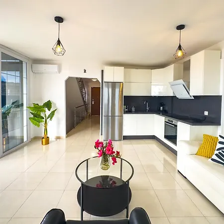 Callao Salvaje 3br With Heated Pool Outdoor Kitchen & Gas Bbq Stunning Views Βίλα *
